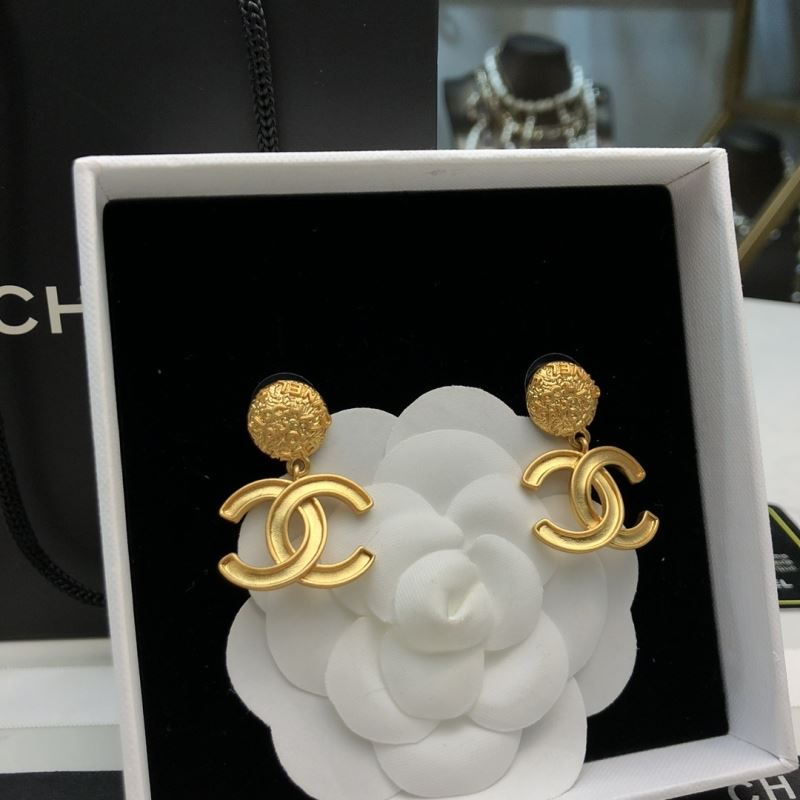 Ch**el earrings